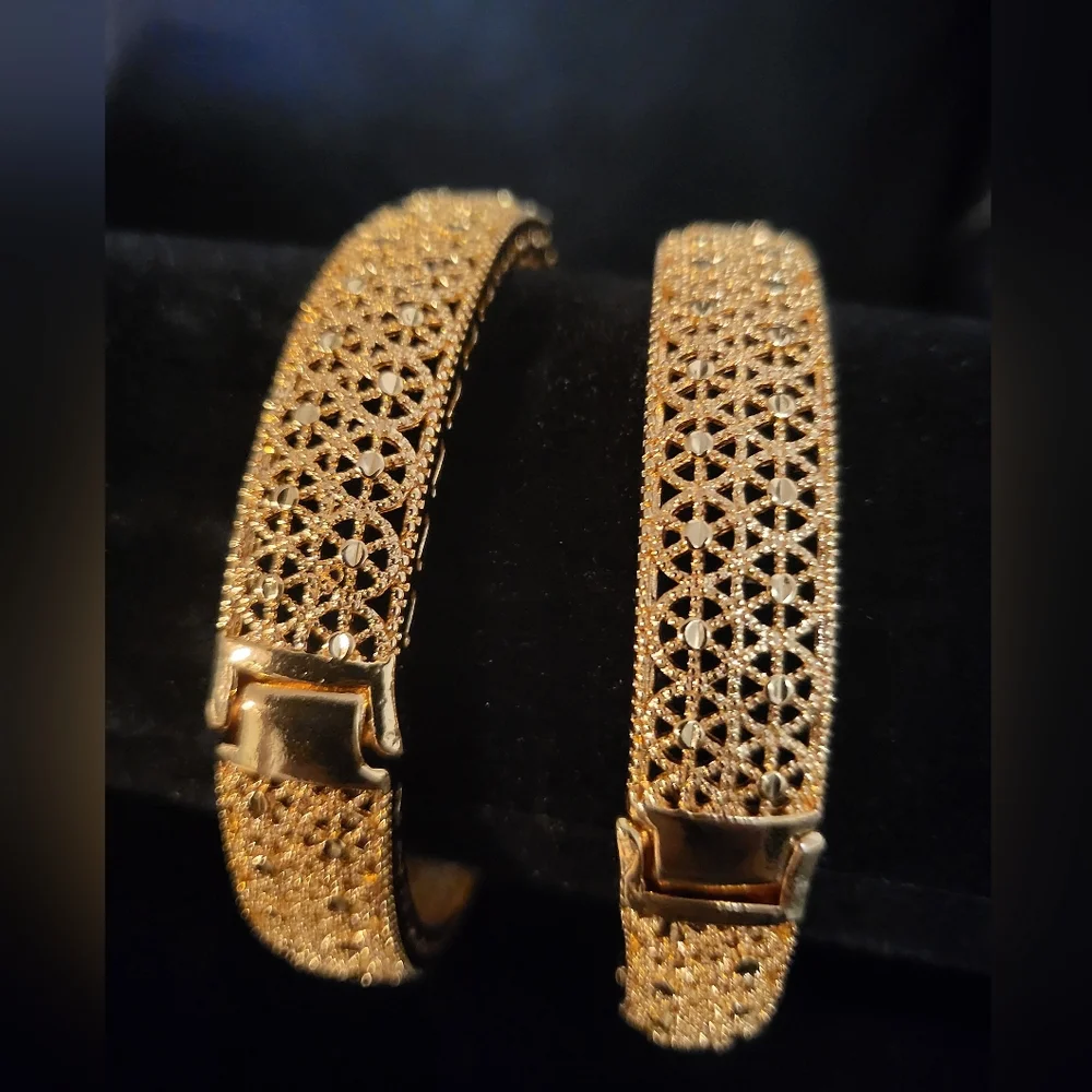 Bangles - Picture 6 of 8